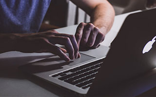 开云体育在线官网-欧洲足坛转会新风向：超级巨星纷纷加盟豪门，欧洲足坛转会汇总