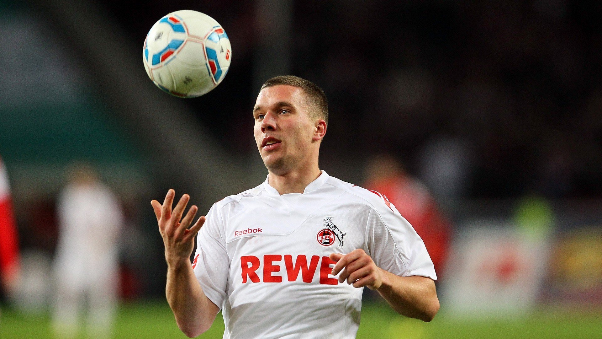 全国青少年马拉松赛掀起全民参与热潮，全国青少年马术锦标赛